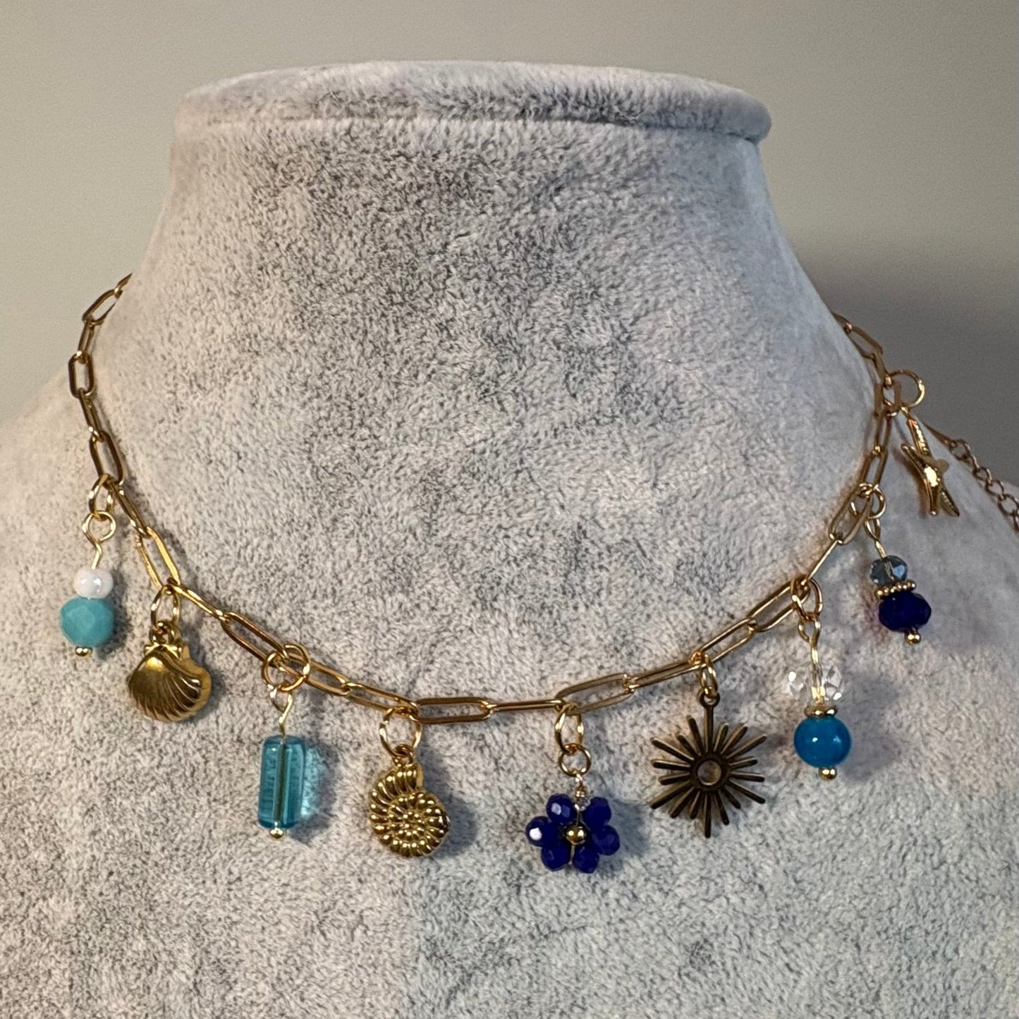 Titel The Azure Charmline Ketting